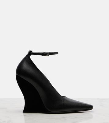 110 leather wedges | Alaïa