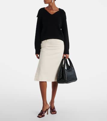 Campana Medium leather shoulder bag | Bottega Veneta