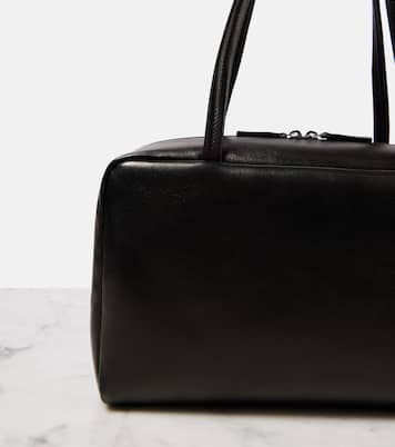 Schultertasche Astra aus Leder | The Row