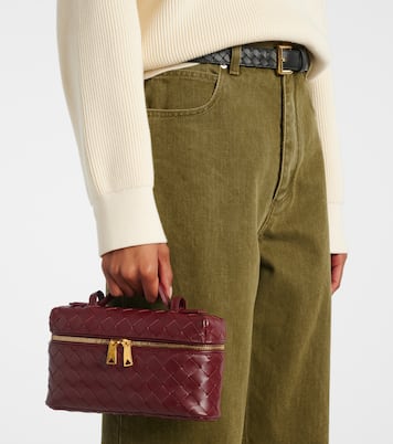 Bang Bang Intrecciato leather vanity bag | Bottega Veneta