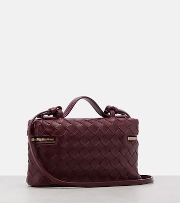 Bang Bang Intrecciato leather vanity bag | Bottega Veneta
