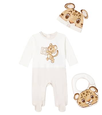 Baby set of printed cotton romper, bib and cap | Dolce&Gabbana Kids