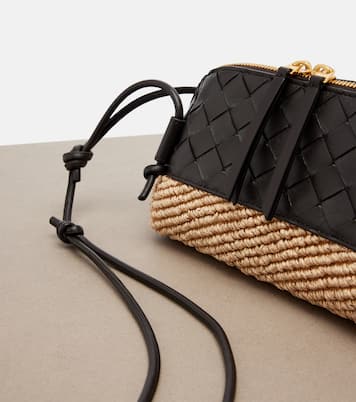 Schultertasche Concert Mini aus Raffiabast | Bottega Veneta