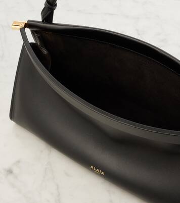 Le Click East West M号皮革单肩包 | Alaïa