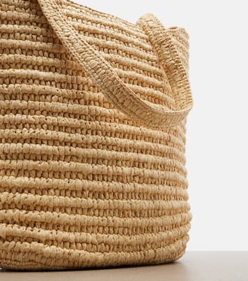 Schultertasche Alma Medium aus Raffiabast | The Row