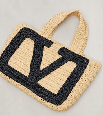 Tote Bag Viva Superstar Small aus Raffiabast | Valentino Garavani