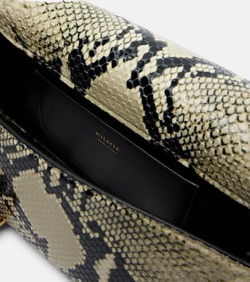 Clutch Sculpted Hand de piel grabada | Khaite