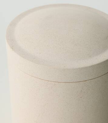 Gallery Object 01 stoneware container | Louise Roe
