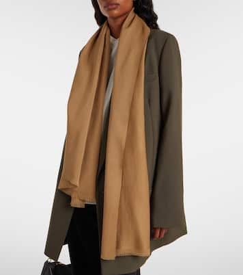 شال من الصوف الخام | Toteme