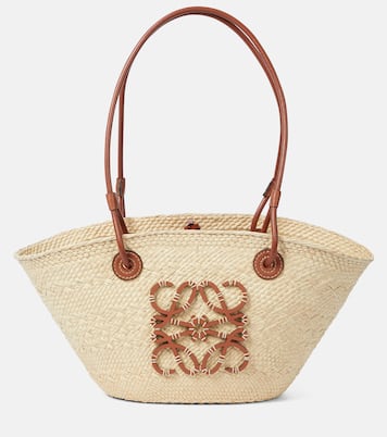 Paula's Ibiza Anagram Small basket bag | Loewe