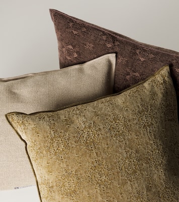 Cotton-blend jacquard cushion | Maison de Vacances