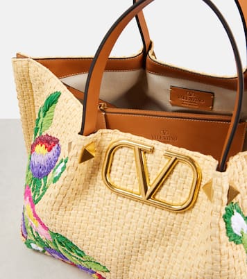 Tote Bag VLogo Medium aus Raffiabast | Valentino Garavani