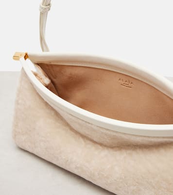 Sac Le Click East West Small en shearling | Alaïa