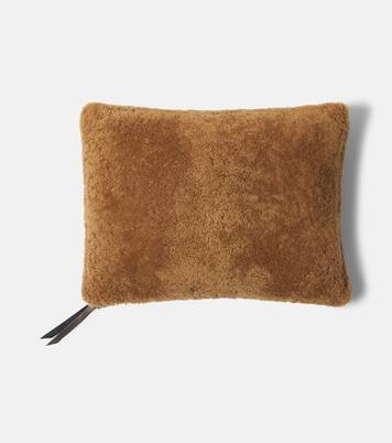 Shearling cushion | Maison de Vacances