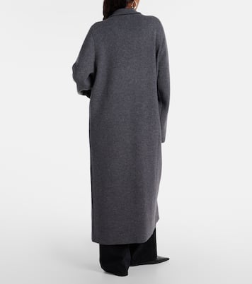 Amie cashmere coat | Lisa Yang