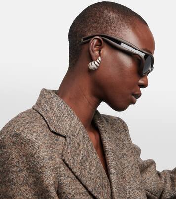 Unapologetic cat-eye sunglasses | Bottega Veneta