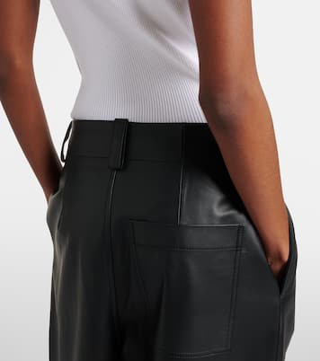 皮革桶形裤装 | Loewe