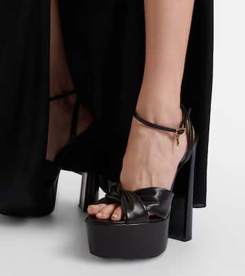 Plateausandalen Franciane 105 aus Leder | Saint Laurent