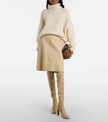 T-Lock leather clutch | Toteme