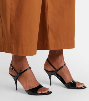 Avenue Bow patent leather sandals | Balenciaga