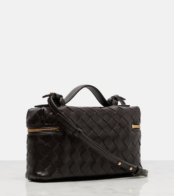 Bang Bang Intrecciato leather vanity bag | Bottega Veneta
