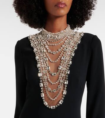 Robe Dellana aus Crêpe mit Kristallen | Costarellos