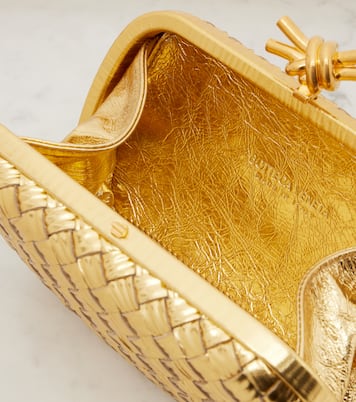 Knot Intreccio metallic leather clutch | Bottega Veneta