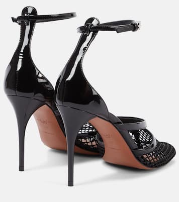 Infradito 90 fishnet patent leather pumps | Alaïa