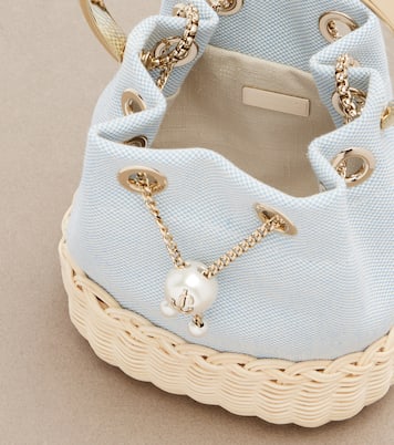 Sac seau Bon Bon Small en toile et osier | Jimmy Choo