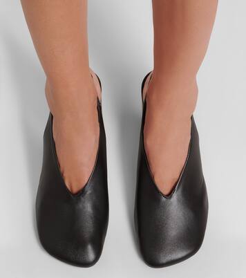 Glove leather slingback pumps | Lemaire
