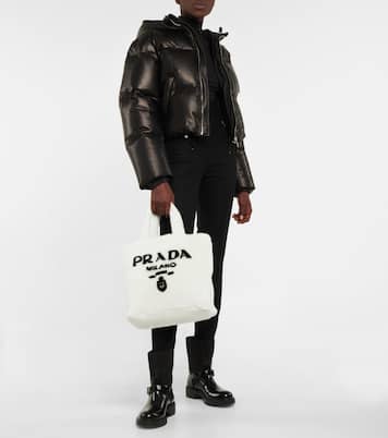 Medium logo shearling tote | Prada