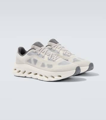 Cloudtilt Remix running shoes | On