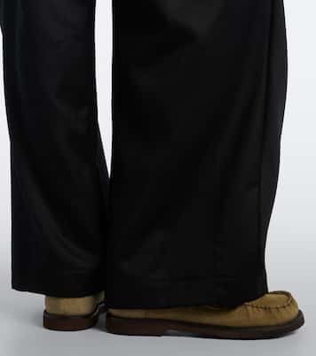 Picture 3 out of 6