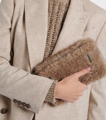 Small shearling clutch | Brunello Cucinelli