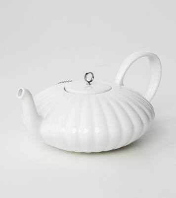 Bernadotte porcelain teapot by Sigvard Bernadotte | Georg Jensen