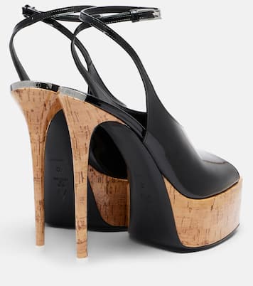 Plateau-Pumps Ornella aus Lackleder | The Attico