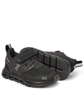 Cloud Play running shoes | On Kids