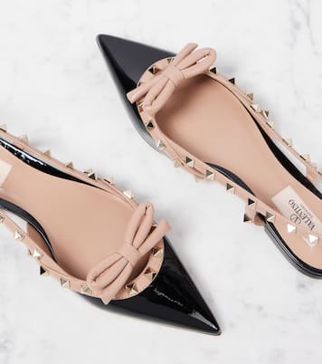 Rockstud Bow patent leather slingback flats | Valentino Garavani