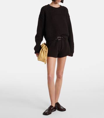 Low-rise cashmere shorts | Lisa Yang