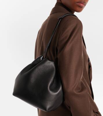 Bucket-Bag Bale Softy Small aus Leder | Loro Piana