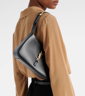 Le 5 à 7 leather shoulder bag | Saint Laurent