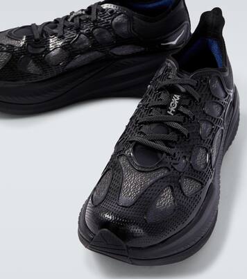 Mach x Caged – Baskets  | Hoka One One