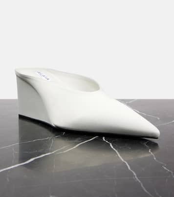 Wedges Cube Pointy 75 aus Satin | Alaïa