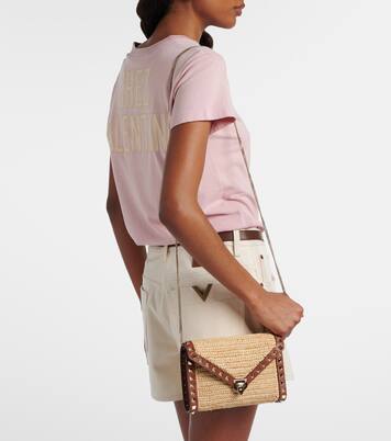 Rockstud Mini raffia shoulder bag | Valentino Garavani