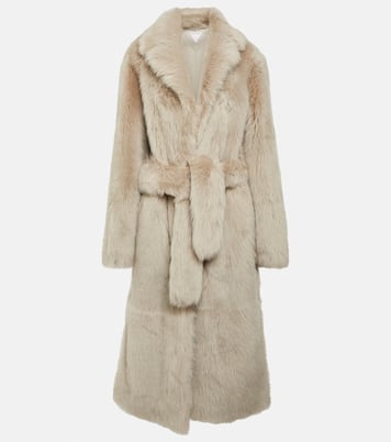 Belted shearling coat | Bottega Veneta