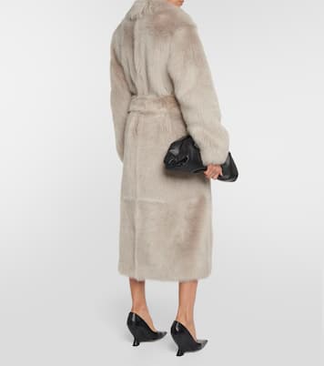 Belted shearling coat | Bottega Veneta