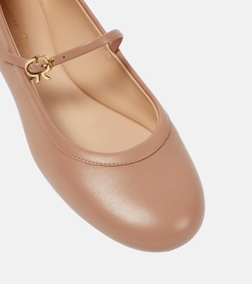 Carla leather ballet flats | Gianvito Rossi