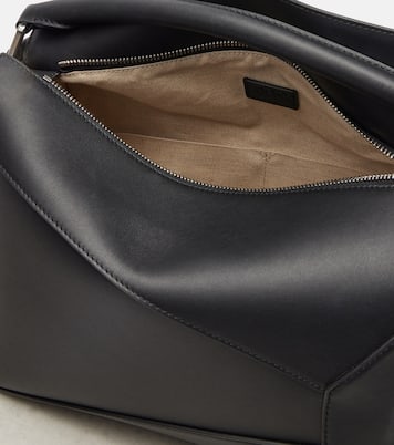 Tote Bag Puzzle Edge Medium aus Leder | Loewe