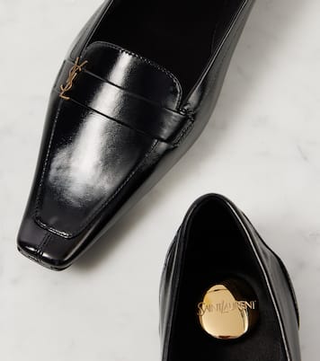 Poppy leather ballet flats | Saint Laurent