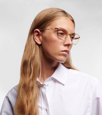 Embellished cat-eye glasses | Gucci